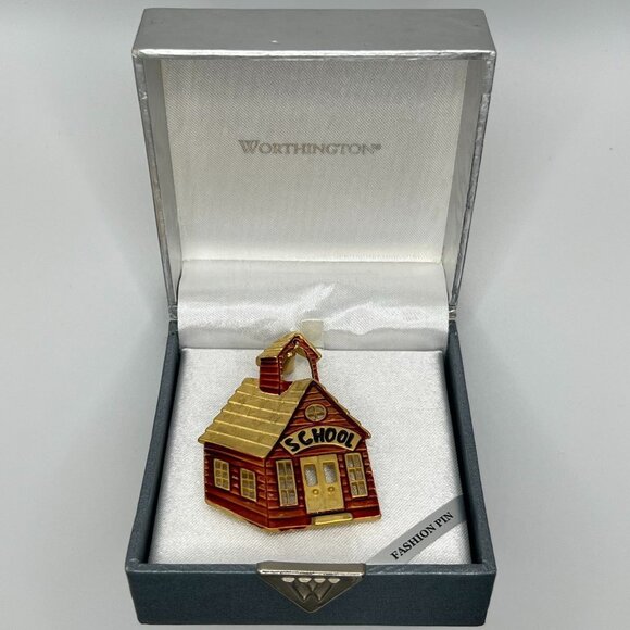 Worthington School pin - Picture 1 of 4